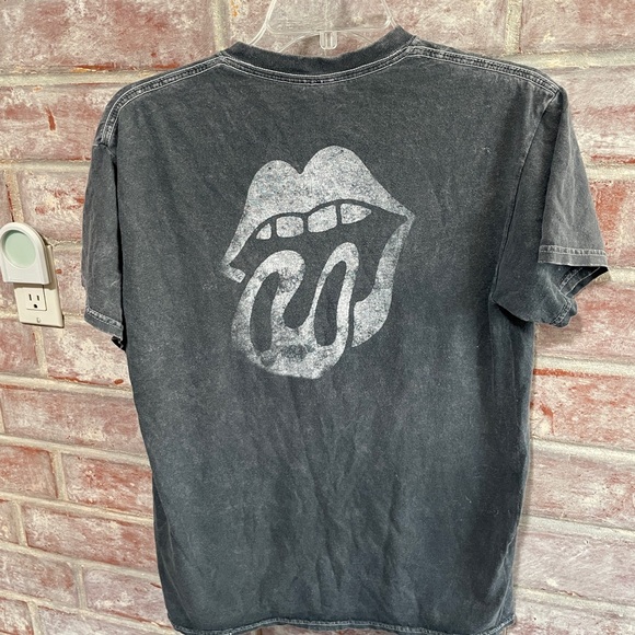 The Rolling Stones T-Shirt Medium Gray Tongue and Lips Logo Graphic Oversized T - Picture 2 of 4